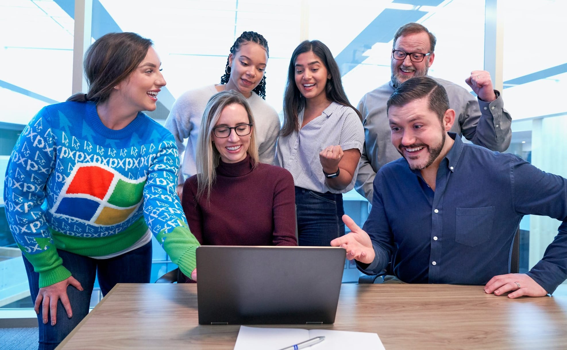 Ways to Celebrate Employee Success: Transforming Employee Recognition